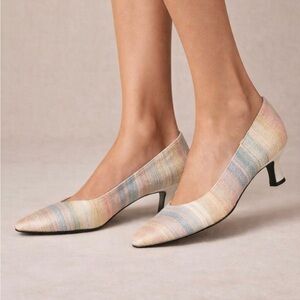 Stuart Weitzman Women’s Jenny Pastel Punjab Silk Pumps With Box Size 8